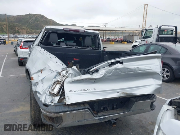 2020 Chevrolet Silverado 1500 LTZ with VIN 3GCUYGED5LG297460, listed as a IAAI auction lot 41851940 with Not Provided miles and . Bid and sale history available at DreamBid. Image 15.