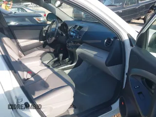 2009 Toyota RAV4 Limited with VIN 2T3BK31V39W004339, listed as a IAAI auction lot 42634719 with 166,218 mi miles and . Bid and sale history available at DreamBid. Image 5.
