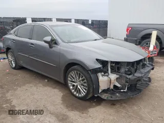 2013 Lexus ES 300h Hybrid with VIN JTHBW1GG8D2026130, listed as a IAAI auction lot 41570047 with 168,458 mi miles. Bid and sale history available at carsss.com. Image 1.