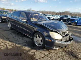 2001 Mercedes-Benz S-Class with VIN WDBNG70J11A203069, listed as a Copart auction lot 84256714 with 0 mi miles and Salvage Title. Bid and sale history available at carsss.com. Image 4.