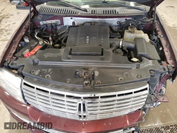 2010 Lincoln Navigator z VIN 5LMJJ2J50AEJ05769, wystawiony jako Copart lot #41848205 z przebiegiem 164 936 mil mil oraz Nie do naprawy • Non repairable. Historia ofert i sprzedaży dostępna na DreamBid. Obrazek 12.