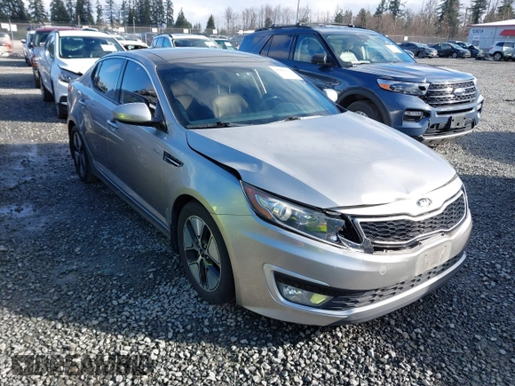 2013 Kia Optima EX z VIN KNAGM4AD4D5042639, wystawiony jako IAAI lot #41808282 z przebiegiem 107 763 mil mil oraz . Historia ofert i sprzedaży dostępna na DreamBid. Obrazek 1.