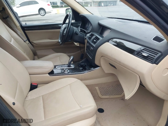 2013 BMW X3 xDrive28i with VIN 5UXWX9C59D0A21969, listed as a IAAI auction lot 42058317 with 118,302 mi miles. Bid and sale history available at carsss.com. Image 5.