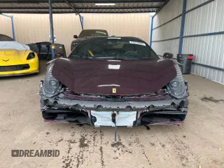2014 Ferrari 458 Italia z VIN ZFF68NHA6E0201648, wystawiony jako Copart lot #41274584 z przebiegiem 15 586 mil mil oraz . Historia ofert i sprzedaży dostępna na DreamBid. Obrazek 5.