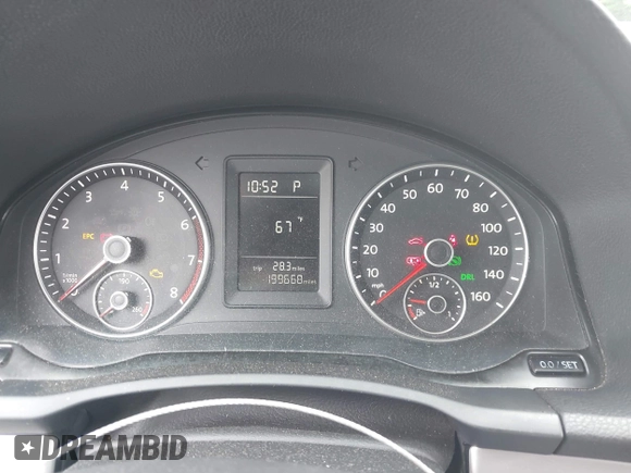 2010 Volkswagen Jetta Limited Edition with VIN 3VWRZ7AJ0AM105047, listed as a IAAI auction lot 42462140 with 199,668 mi miles and . Bid and sale history available at DreamBid. Image 7.