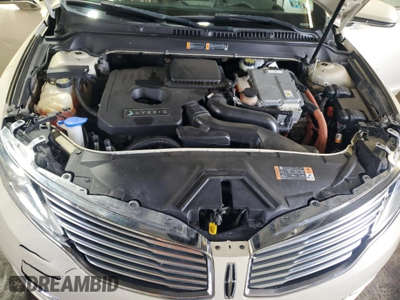 2015 Lincoln MKZ Hybrid with VIN 3LN6L2LU4FR607177, listed as a Copart auction lot 57472145 with 121,708 mi miles and Salvage title. Bid and sale history available at DreamBid. Image 11.