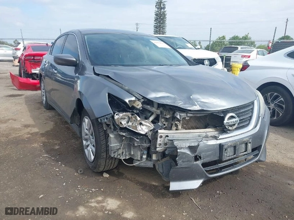 2016 Nissan Altima 2.5 SL with VIN 1N4AL3AP4GC199187, listed as a IAAI auction lot 42050610 with 205,174 mi miles. Bid and sale history available at carsss.com. Image 1.