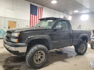 2005 Chevrolet Silverado 1500 Z71 with VIN 1GCEK14T05Z289135, listed as a Copart auction lot 84499504 with 128,562 mi miles and Salvage Title. Bid and sale history available at carsss.com. Image 1.