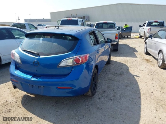 2012 Mazda Mazda3 i Touring with VIN JM1BL1L78C1578926, listed as a IAAI auction lot 42037418 with 184,158 mi miles. Bid and sale history available at carsss.com. Image 4.