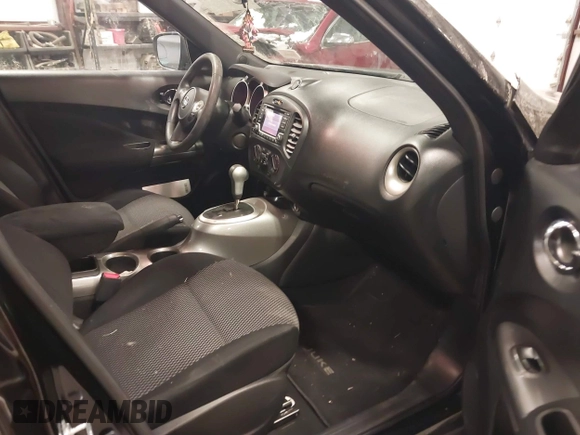2017 Nissan Juke SL with VIN JN8AF5MV7HT753562, listed as a IAAI auction lot 41314482 with 44,370 mi miles. Bid and sale history available at carsss.com. Image 5.