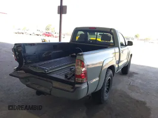 2007 Toyota Tacoma with VIN 5TENX22N97Z444378, listed as a IAAI auction lot 42032749 with 190,008 mi miles. Bid and sale history available at carsss.com. Image 4.