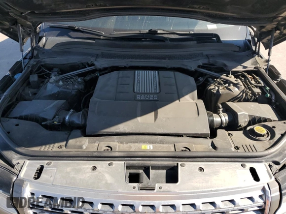2014 Land Rover Range Rover HSE with VIN SALGS2WF0EA150930, listed as a Copart auction lot 50260115 with 144,808 mi miles and Salvage title. Bid and sale history available at DreamBid. Image 12.