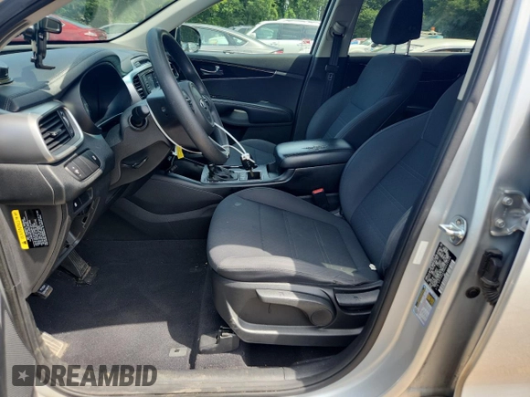 2017 Kia Sorento LX with VIN 5XYPGDA59HG320340, listed as a Copart auction lot 62184305 with 227,740 mi miles and Clean title. Bid and sale history available at DreamBid. Image 7.