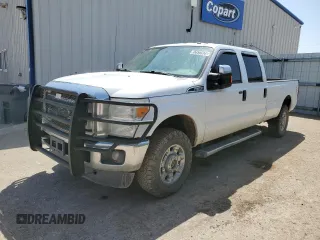 2015 Ford F-350 Platinum with VIN 1FT7W3B65FEB44882, listed as a Copart auction lot 52572825 with 307,996 mi miles and Clean Title. Bid and sale history available at DreamBid. Image 1.