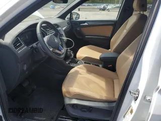 2024 Volkswagen Tiguan SE with VIN 3VVMB7AXXRM077048, listed as a Copart auction lot 54885705 with 9,414 mi miles and Salvage title. Bid and sale history available at DreamBid. Image 7.