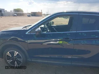 2024 Mitsubishi Eclipse Cross SE z VIN JA4ATWAAXRZ063910, wystawiony jako IAAI lot #42702986 z przebiegiem 30 998 mil mil oraz . Historia ofert i sprzedaży dostępna na DreamBid. Obrazek 14.