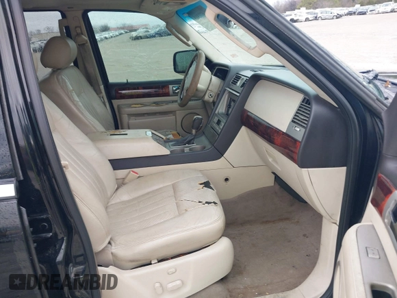 2003 Lincoln Navigator Luxury with VIN 5LMFU28R93LJ14359, listed as a IAAI auction lot 41477303 with 254,687 mi miles and . Bid and sale history available at DreamBid. Image 5.