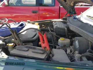 1998 Dodge 1500 with VIN 3B7HC12Y9WG186001, listed as a IAAI auction lot 42025581 with 177,582 mi miles and . Bid and sale history available at DreamBid. Image 12.