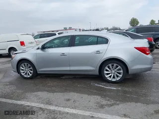2016 Buick LaCrosse Leather with VIN 1G4GB5G37GF159378, listed as a IAAI auction lot 42001400 with 39,917 mi miles. Bid and sale history available at carsss.com. Image 15.