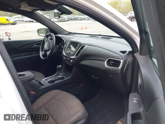 2019 Chevrolet Equinox LT z VIN 2GNAXUEV7K6118561, wystawiony jako IAAI lot #42177676 z przebiegiem 112 266 mil mil oraz . Historia ofert i sprzedaży dostępna na DreamBid. Obrazek 5.