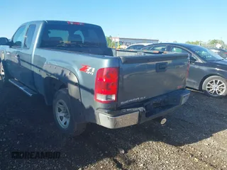 2013 GMC Sierra 1500 SLE z VIN 1GTR2VE77DZ392142, wystawiony jako IAAI lot #42280722 z przebiegiem 183 312 mil mil oraz . Historia ofert i sprzedaży dostępna na DreamBid. Obrazek 3.