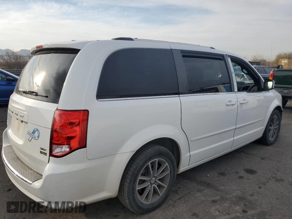 2017 Dodge Grand Caravan SXT with VIN 2C4RDGCG6HR761257, listed as a Copart auction lot 43069225 with 88,540 mi miles and Salvage Title. Bid and sale history available at DreamBid. Image 3.