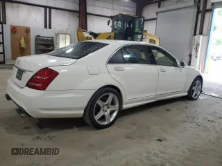 2007 Mercedes-Benz S 550 with VIN WDDNG71X97A072427, listed as a Copart auction lot 57881165 with 120,210 mi miles and Salvage title. Bid and sale history available at DreamBid. Image 3.