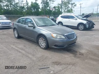 2012 Chrysler 200 LX with VIN 1C3CCBAB7CN305295, listed as a IAAI auction lot 42152143 with 184,352 mi miles. Bid and sale history available at carsss.com. Image 1.