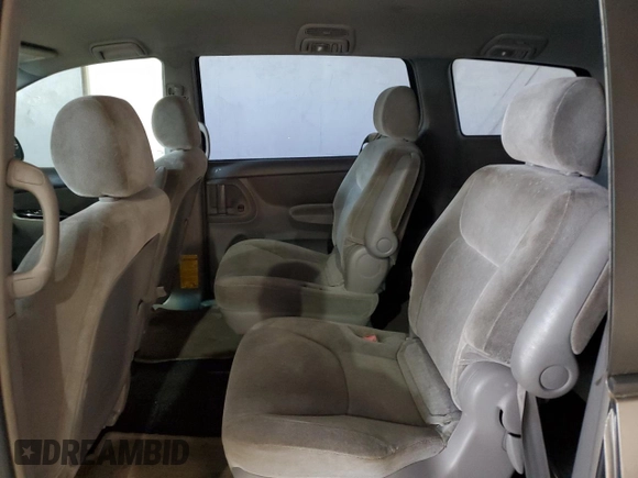 2004 Toyota Sienna with VIN 5TDZA29C24S020556, listed as a Copart auction lot 49526725 with 243,468 mi miles and Clean Title. Bid and sale history available at DreamBid. Image 11.