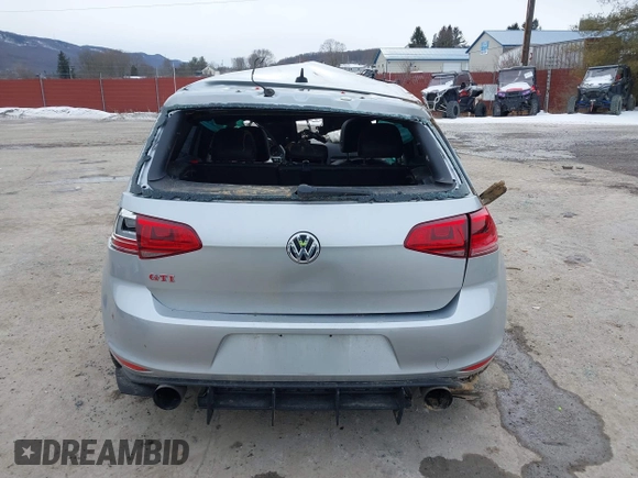 2016 Volkswagen Golf GTI SE w/Performance Pkg with VIN 3VW547AU1GM065836, listed as a IAAI auction lot 41612048 with 157,094 mi miles. Bid and sale history available at carsss.com. Image 17.