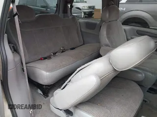 1998 Ford Windstar LX with VIN 2FMZA5148WBD66410, listed as a IAAI auction lot 41917365 with 229,928 mi miles and . Bid and sale history available at carsss.com. Image 8.