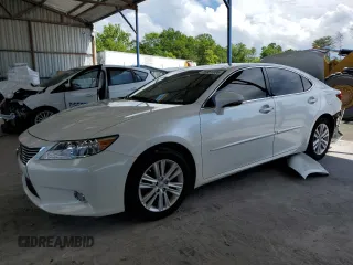 2014 Lexus ES 330 with VIN JTHBK1GG5E2143628, listed as a Copart auction lot 55951035 with 91,822 mi miles and Salvage title. Bid and sale history available at DreamBid. Image 1.