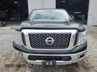 2017 Nissan Titan XD SL with VIN 1N6BA1F28HN516350, listed as a Copart auction lot 72570904 with 118,339 mi miles and Salvage Title. Bid and sale history available at carsss.com. Image 5.