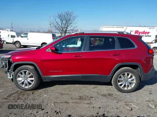 2014 Jeep Cherokee Limited with VIN 1C4PJMDB7EW219458, listed as a IAAI auction lot 41007909 with Not Provided miles and . Bid and sale history available at DreamBid. Image 13.