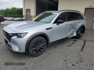 2025 Mazda CX-90 Premium Sport z VIN JM3KKCHD2S1227125, wystawiony jako Copart lot #60229265 z przebiegiem 4 112 mil mil oraz Szkoda całkowita • Salvage title. Historia ofert i sprzedaży dostępna na DreamBid. Obrazek 1.