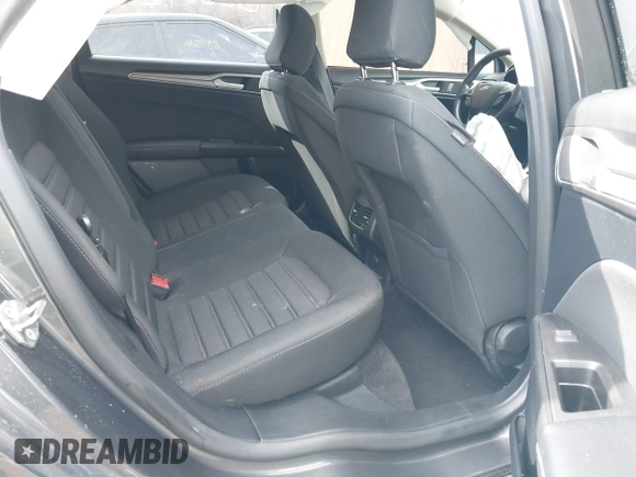 2020 Ford Fusion SE z VIN 3FA6P0LU6LR185721, wystawiony jako IAAI lot #41639827 z przebiegiem 63 857 mil mil oraz . Historia ofert i sprzedaży dostępna na DreamBid. Obrazek 8.