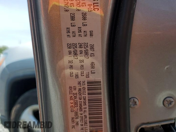 2020 Jeep Compass Latitude z VIN 3C4NJDBB3LT100870, wystawiony jako Copart lot #55840125 z przebiegiem 58 999 mil mil oraz Szkoda całkowita • Salvage title. Historia ofert i sprzedaży dostępna na DreamBid. Obrazek 12.