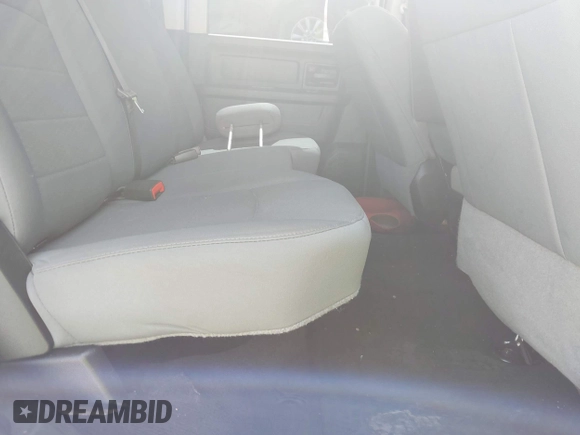 2018 Ram 1500 Express с VIN 1C6RR6KG9JS299835, выставлен на аукционе IAAI как лот 42028416 с пробегом 116 909 миль миль и . История ставок и продаж доступна на DreamBid. Изображение 8.