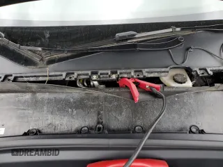 2024 Tesla Model Y с VIN 7SAYGDED2RF040079, выставлен на аукционе Copart как лот 61415675 с пробегом 2 549 миль миль и На запчасти • Non repairable. История ставок и продаж доступна на DreamBid. Изображение 11.