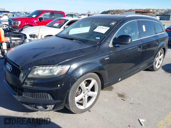 2011 Audi Q7 3.0T S line Prestige with VIN WA1DGBFE8BD005173, listed as a IAAI auction lot 41270572 with 104,732 mi miles. Bid and sale history available at carsss.com. Image 2.