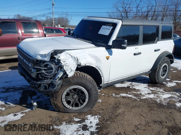 2023 Ford Bronco z VIN 1FMEE5DP1PLC08565, wystawiony jako IAAI lot #41610564 z przebiegiem 19 244 mil mil oraz . Historia ofert i sprzedaży dostępna na DreamBid. Obrazek 20.