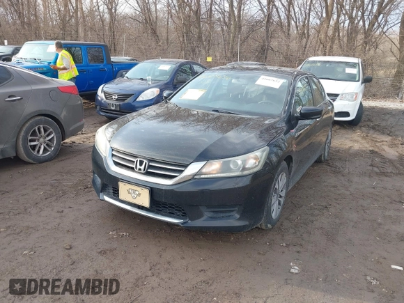 2014 Honda Accord LX z VIN 1HGCR2F34EA114960, wystawiony jako IAAI lot #41667652 z przebiegiem 117 834 mil mil oraz . Historia ofert i sprzedaży dostępna na DreamBid. Obrazek 2.