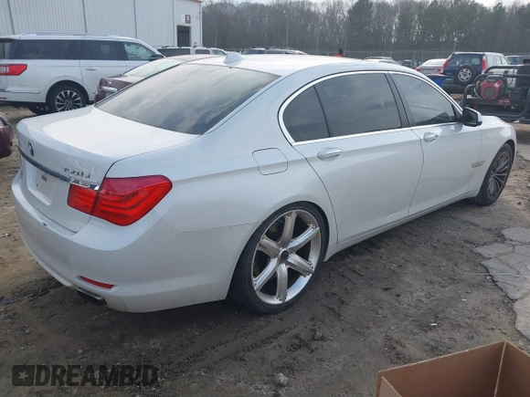 2011 BMW 7 Series 750Li with VIN WBAKB8C54BC852374, listed as a IAAI auction lot 41484350 with 137,388 mi miles. Bid and sale history available at carsss.com. Image 4.