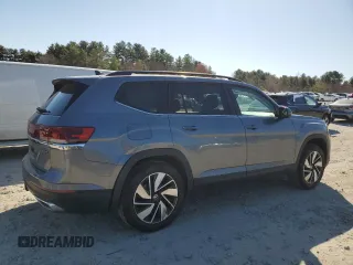 2024 Volkswagen Atlas SE with VIN 1V2HR2CA2RC536368, listed as a Copart auction lot 53490425 with 15,331 mi miles and Salvage title. Bid and sale history available at DreamBid. Image 3.