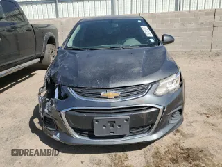 2019 Chevrolet Sonic LS z VIN 1G1JB5SB3K4136220, wystawiony jako Copart lot #50781265 z przebiegiem 45 308 mil mil oraz Nie do naprawy • Non repairable. Historia ofert i sprzedaży dostępna na DreamBid. Obrazek 5.