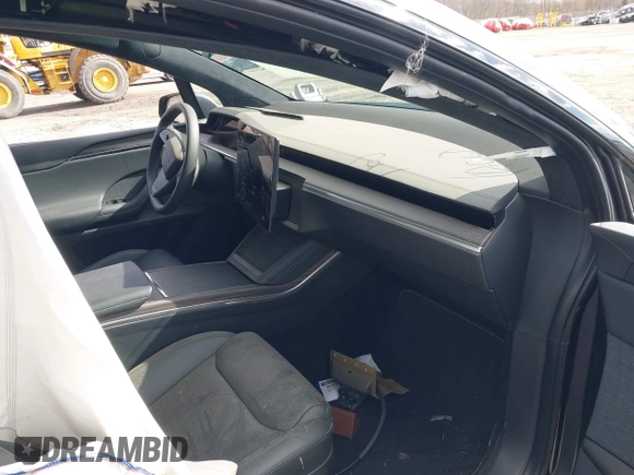 2023 Tesla Model X with VIN 7SAXCDE52PF425834, listed as a IAAI auction lot 41996298 with Not Provided miles and . Bid and sale history available at DreamBid. Image 5.