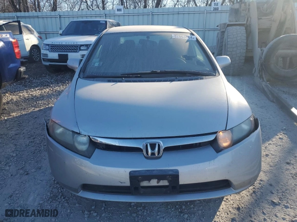 2006 Honda Civic Sdn LX with VIN 1HGFA165X6L081985, listed as a Copart auction lot 82863864 with 235,303 mi miles and Clean Title. Bid and sale history available at carsss.com. Image 5.