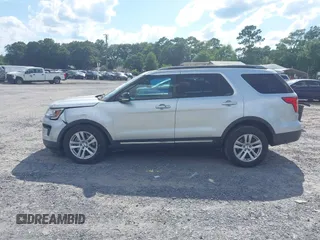2018 Ford Explorer XLT z VIN 1FM5K8D81JGA36587, wystawiony jako IAAI lot #42534483 z przebiegiem 132 667 mil mil oraz . Historia ofert i sprzedaży dostępna na DreamBid. Obrazek 14.