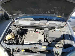 2003 Lexus RX 300 with VIN JTJHF10UX30301418, listed as a Copart auction lot 80959544 with 190,934 mi miles and Clean Title. Bid and sale history available at carsss.com. Image 12.