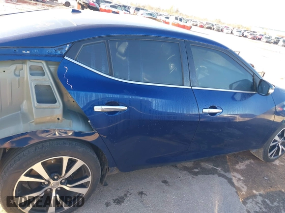 2018 Nissan Maxima S z VIN 1N4AA6AP3JC361048, wystawiony jako IAAI lot #41296459 z przebiegiem 89 233 mil mil oraz . Historia ofert i sprzedaży dostępna na DreamBid. Obrazek 14.